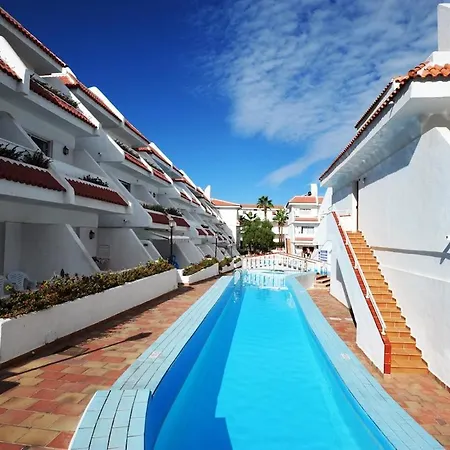 Apartment Location, Terrace With Pool View, Sunny, Quiet, Wifi P *