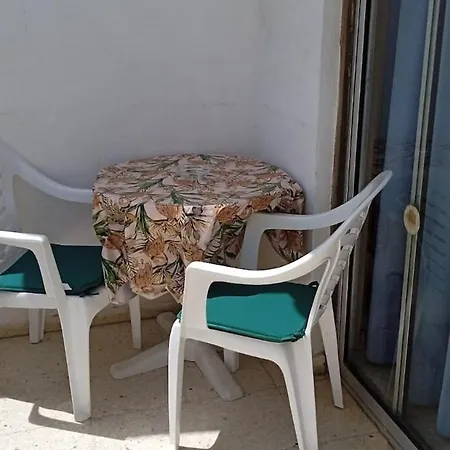 Location, Terrace With Pool View, Sunny, Quiet, Wifi P *