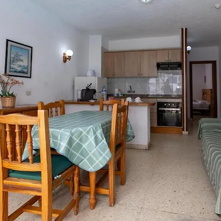 Location P, Terrace With Pool View, Sunny, Quiet, Wifi Apartament *