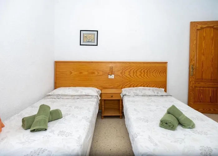 Location P, Terrace With Pool View, Sunny, Quiet, Wifi Апартаменты