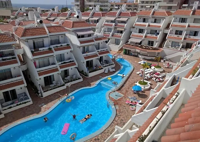 Location P, Terrace With Pool View, Sunny, Quiet, Wifi Апартаменты *